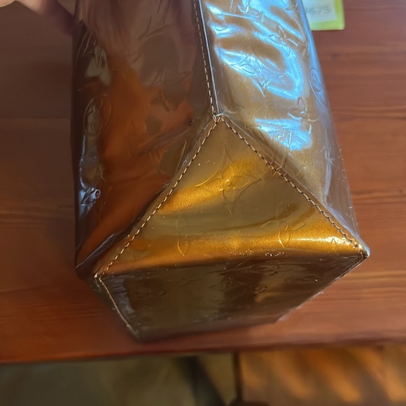Louis Vuitton Vernis tote - Picture 3 of 15
